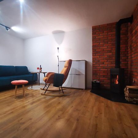 Apartament Chełmsko Śląskie Dış mekan fotoğraf