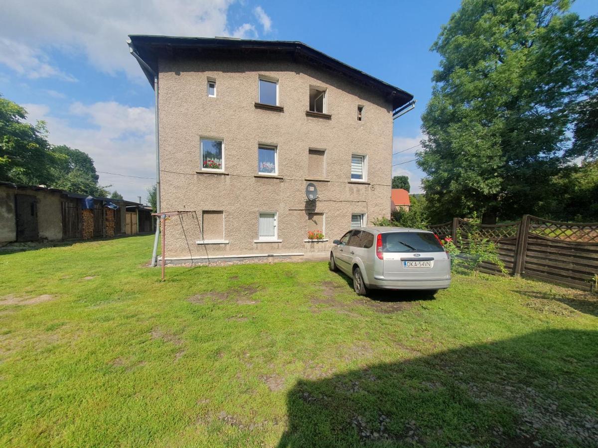 Apartament Chełmsko Śląskie Dış mekan fotoğraf
